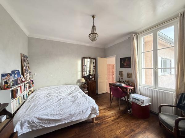 Maison 4 pièce(s) 3 chambre(s) 125 m²