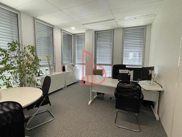 Bureau de 515 m² à vendre à Bordeaux Lac - Bruges
