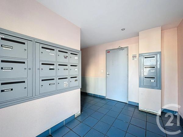 Appartement F2 à vendre  2 pièces - 50 m 2   OLIVET  - 45
