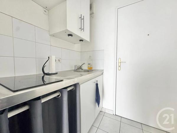 Appartement Studio à vendre  1 pièce - 29,95 m 2   MONTLHERY  - 91