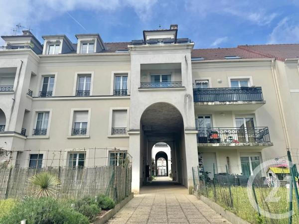 Appartement Studio à vendre  1 pièce - 29,95 m 2   MONTLHERY  - 91