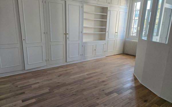 Maison à louer    6 pièces •  Gradignan