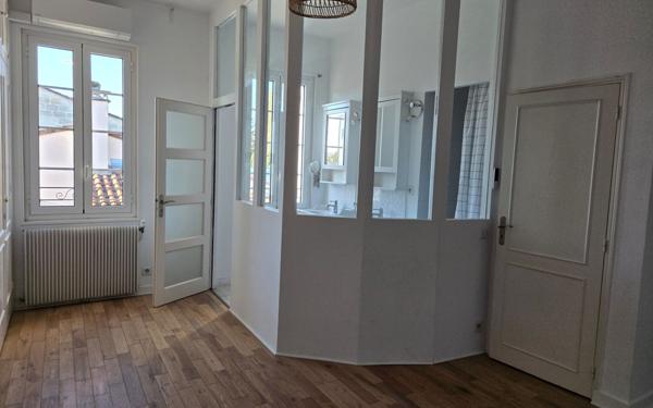 Maison à louer    6 pièces •  Gradignan