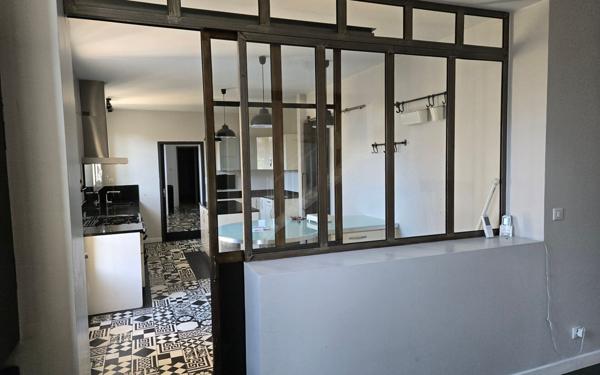 Maison à louer    6 pièces •  Gradignan