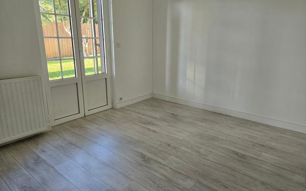 Maison à louer    6 pièces •  Gradignan