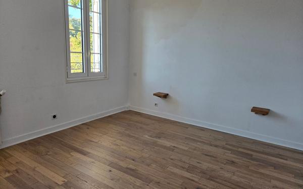 Maison à louer    6 pièces •  Gradignan