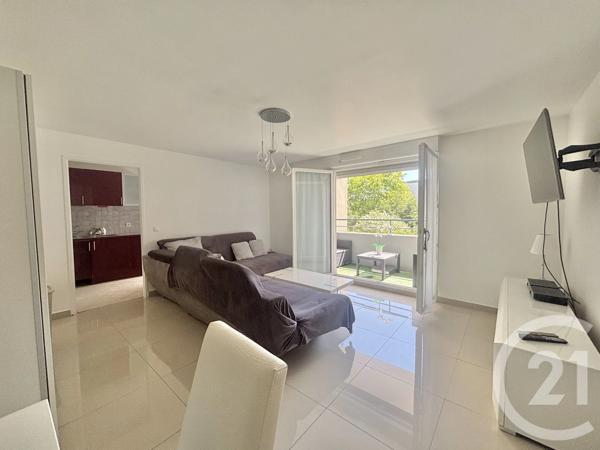 Appartement F4 à vendre  4 pièces - 82,59 m 2   ATHIS MONS  - 91
