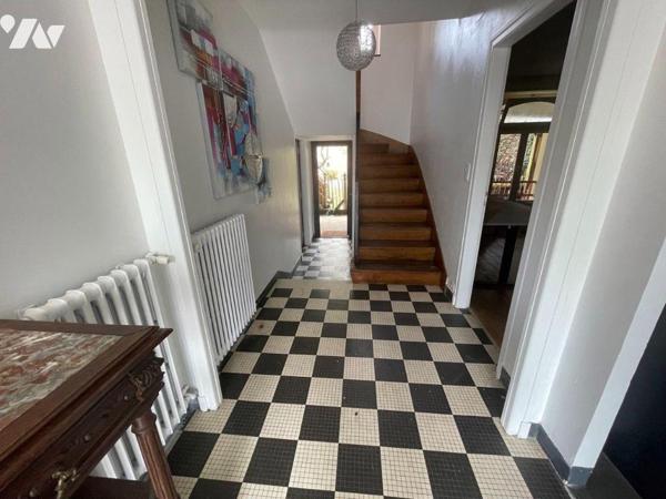 A vendre RENNES Maison Quartier Sacré Coeur, Grande maison familiale avec 8 huit chambres, très...