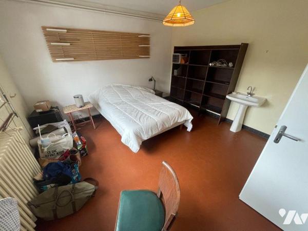 A vendre RENNES Maison Quartier Sacré Coeur, Grande maison familiale avec 8 huit chambres, très...