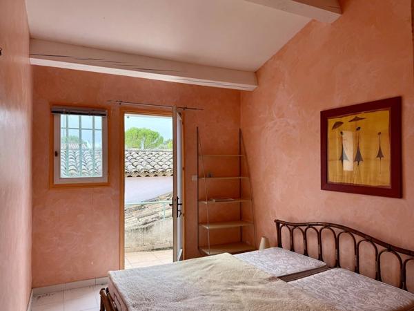 Belle propriété avec 2 maisons indép. --- travaux à prévoir