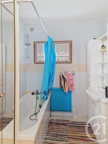 Maison à vendre  4 pièces - 95,44 m 2   ROUEN  - 76