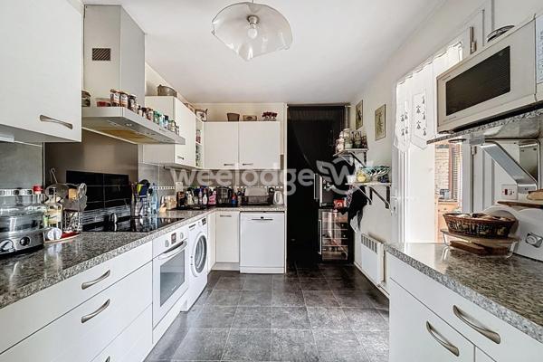 Maison à vendre 6 pièces de 118,64 m² à Éragny