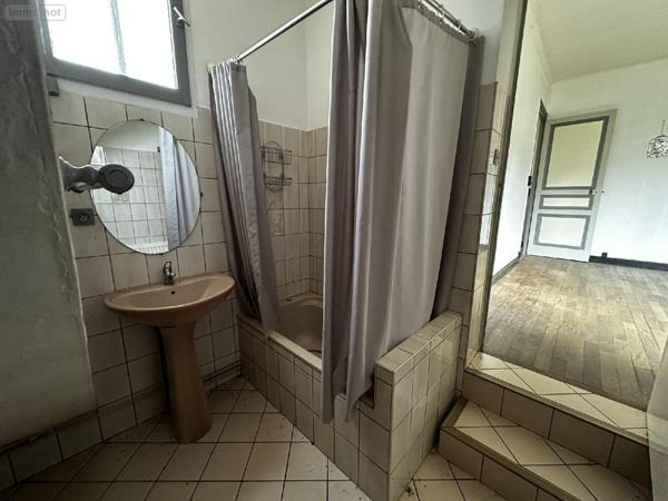 Maison à vendre à Villeneuve-sur-Yonne dans l'Yonne (89500), ref : 250017