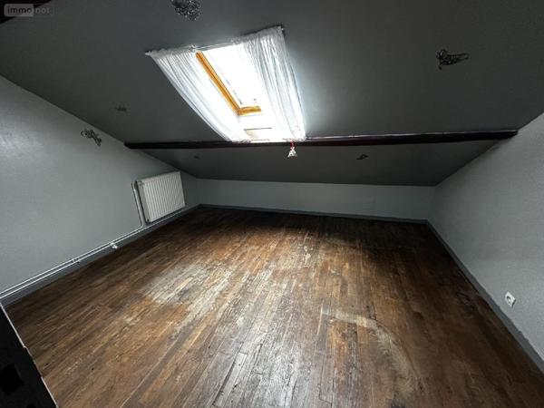 Maison à vendre à Villeneuve-sur-Yonne dans l'Yonne (89500), ref : 250017