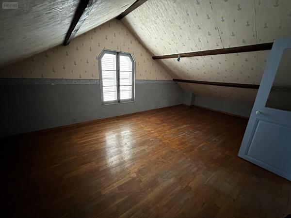 Maison à vendre à Villeneuve-sur-Yonne dans l'Yonne (89500), ref : 250017