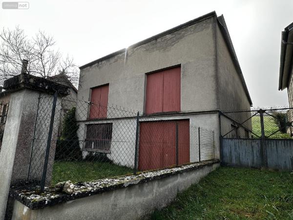 Maison à vendre à Villeneuve-sur-Yonne dans l'Yonne (89500), ref : 250017