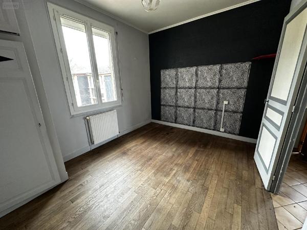 Maison à vendre à Villeneuve-sur-Yonne dans l'Yonne (89500), ref : 250017