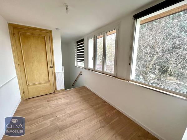 Maison à louer 4 pièces 114.5m² Le Coteau (42120)