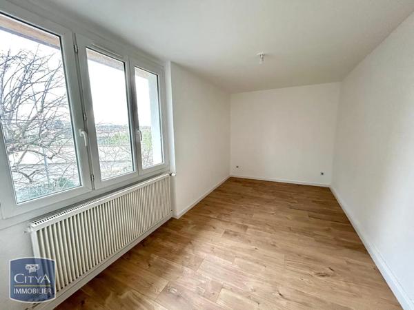 Maison à louer 4 pièces 114.5m² Le Coteau (42120)