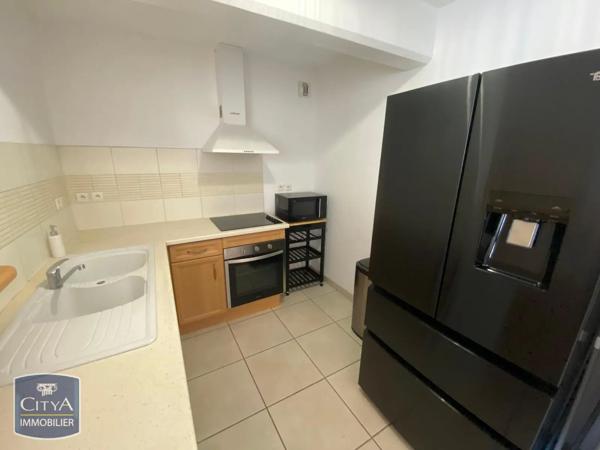 Appartement à louer 3 pièces 73.78m² Saint-Denis (97490)