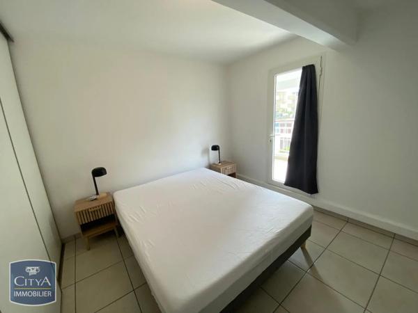 Appartement à louer 3 pièces 73.78m² Saint-Denis (97490)