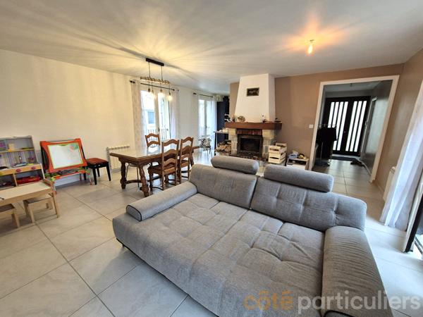 Vente
                Maison102,6 m² - 4 Pièces -
                    SEBAZAC CONCOURES (12740)