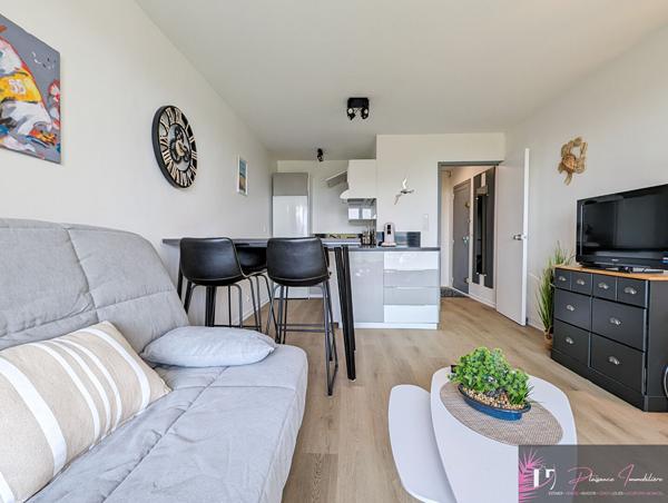 T2 MEUBLE ETUDIANT La rochelle T2 MEUBLE ETUDIANT La rochelle
