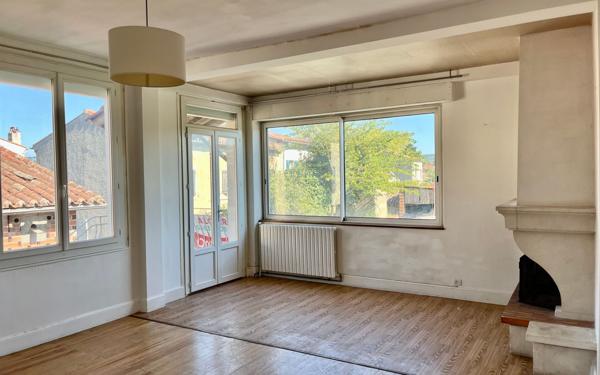Maison à vendre    6 pièces • 143 m2 Valdurenque