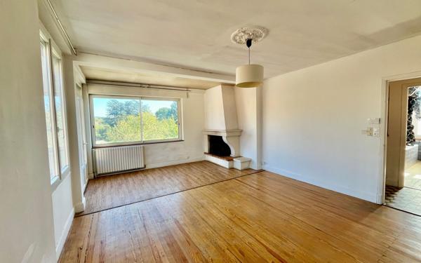 Maison à vendre    6 pièces • 143 m2 Valdurenque