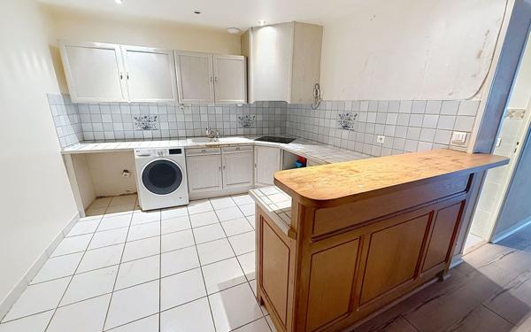 Appartement à vendre    2 pièces • 70,09 m2 Paris 5