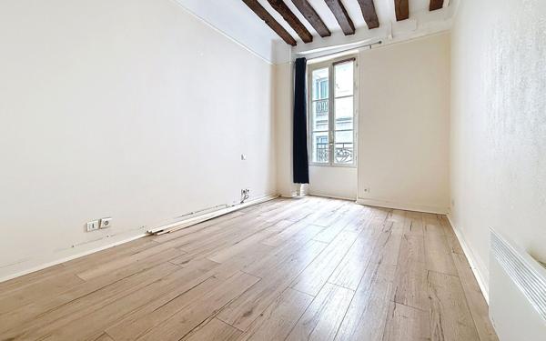 Appartement à vendre    2 pièces • 70,09 m2 Paris 5