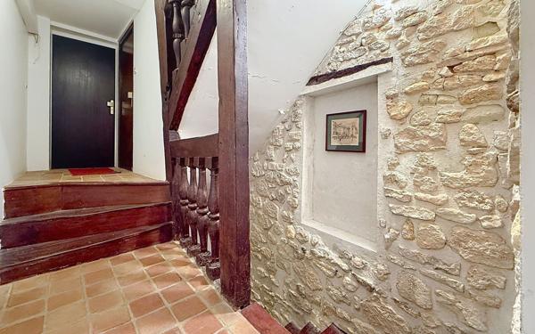 Appartement à vendre    2 pièces • 70,09 m2 Paris 5