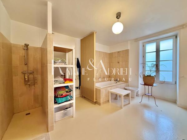 Une adresse stratégique pour vivre, recevoir ou entreprendre