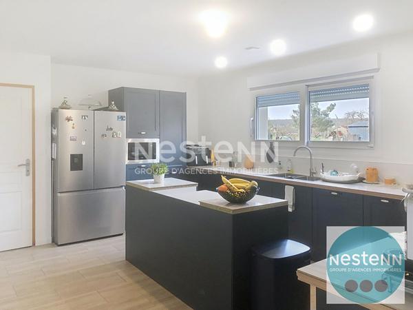 Mont-Pres-Chambord / beau pavillon contemporain / 200m² habitables / 4 chambres / grand garage