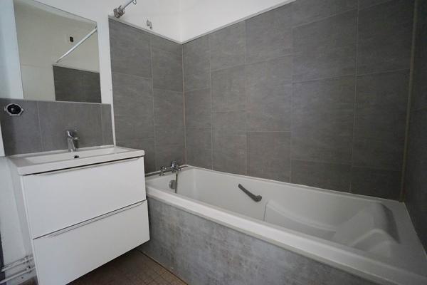 HEM RESIDENCE CLAUDE BERNARD APPARTEMENT T3 AVEC BALCON