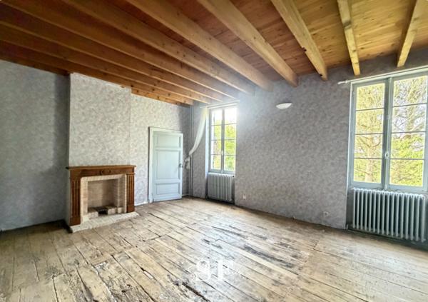 Maison 7 pièce(s) 1 chambre(s) 240 m²