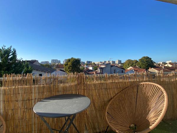 Appartement Toulouse 2 pièce(s) 39 m2 avec terrasse et cave