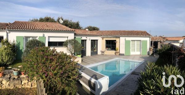 Maison traditionnelle 6 pièces de 120 m² à Rivedoux-Plage (17940)