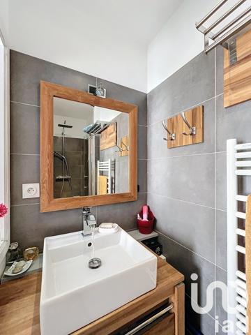 Maison traditionnelle 6 pièces de 120 m² à Rivedoux-Plage (17940)