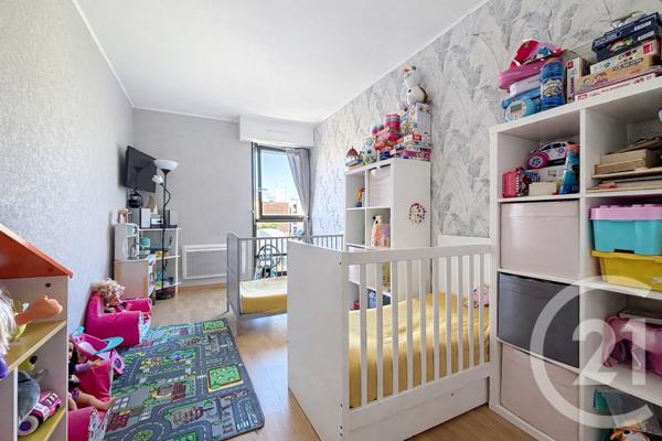 Appartement F4 à vendre  4 pièces - 86,62 m2 CHAMPS SUR MARNE - 77