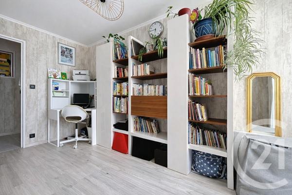 Appartement F4 à vendre  4 pièces - 86,62 m2 CHAMPS SUR MARNE - 77