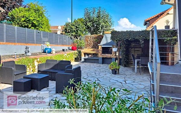 Maison de plain pied , avec appartement proche commerces  - 224 m² au sol