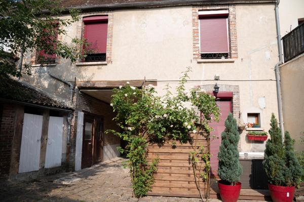 Maison Individuelle à Fort Potentiel – Idéal Famille ou Investisseurs