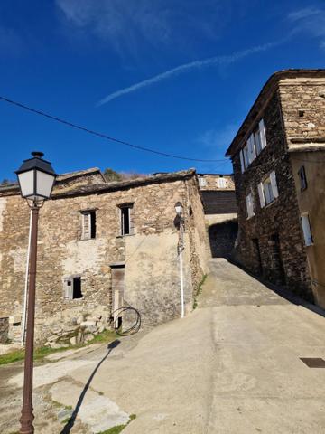 Croce (20237) Maison ancienne de village