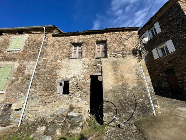 Croce (20237) Maison ancienne de village