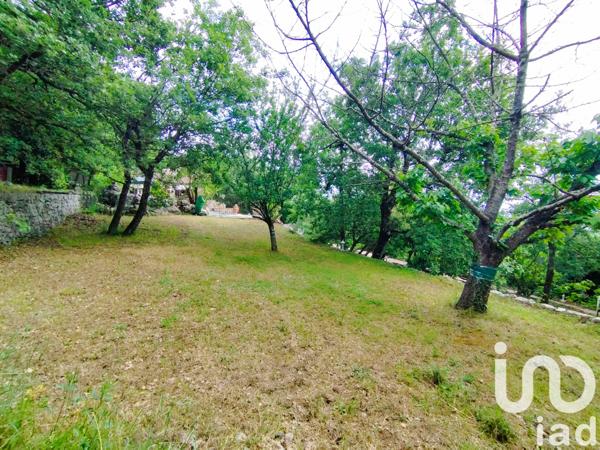 Maison à vendre 7 pièces 202 m² Saint-Cézaire-sur-Siagne