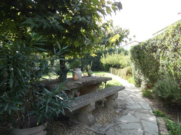 Maison Plain-pied de 100 m² à vendre BARBENTANE (13) terrain de 1600 m²