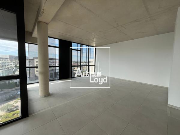 BUREAUX AMENAGES A LOUER OU A VENDRE