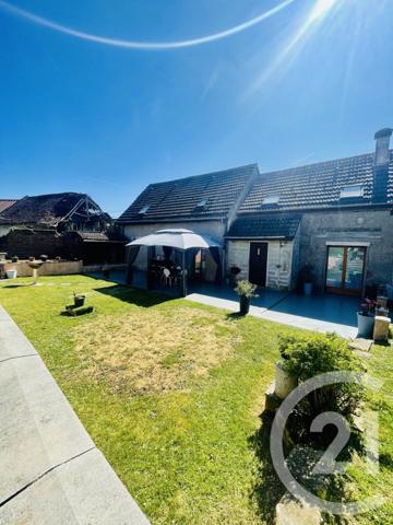 Maison à vendre  5 pièces - 140 m2 MONTDIDIER - 80