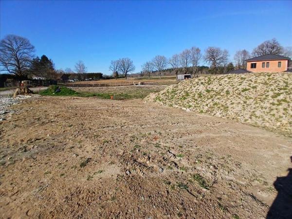 Terrain à vendre |  Couzeix |  1359 m²